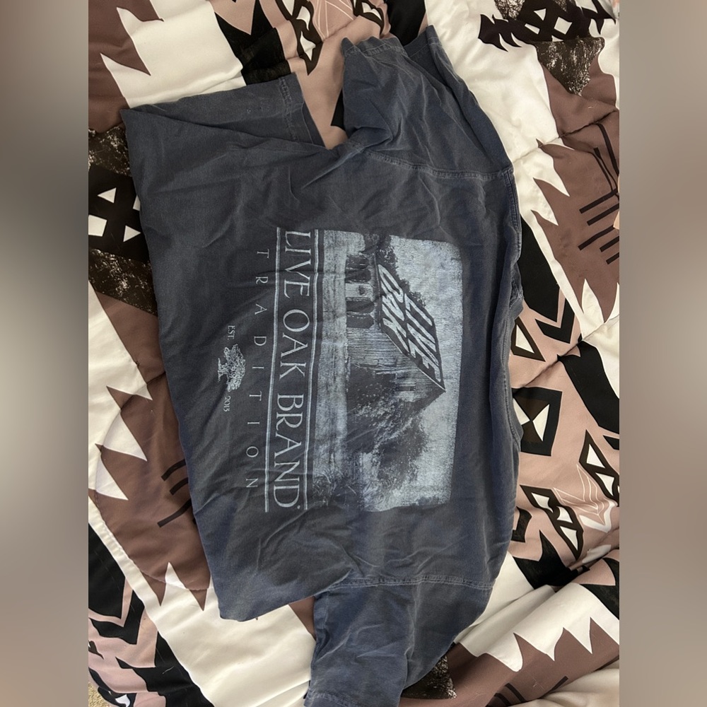 Live oak comfrey color t shirt